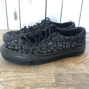 Play condition Vans - W6.5 M5 leopard print